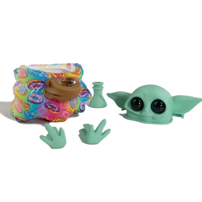 Pipa de agua de silicona Baby Yoda